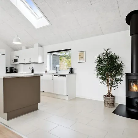 Holiday home Gorgeous In With Sauna