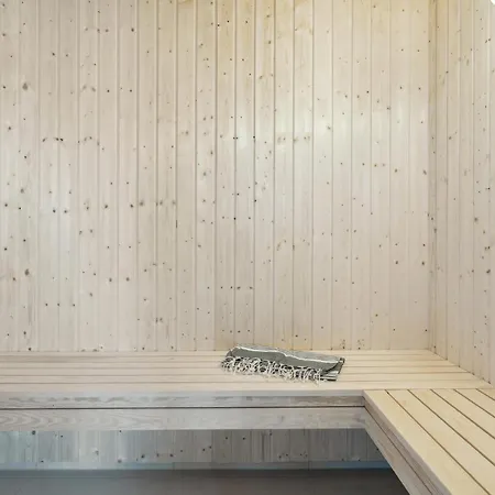 Holiday home Gorgeous In With Sauna *